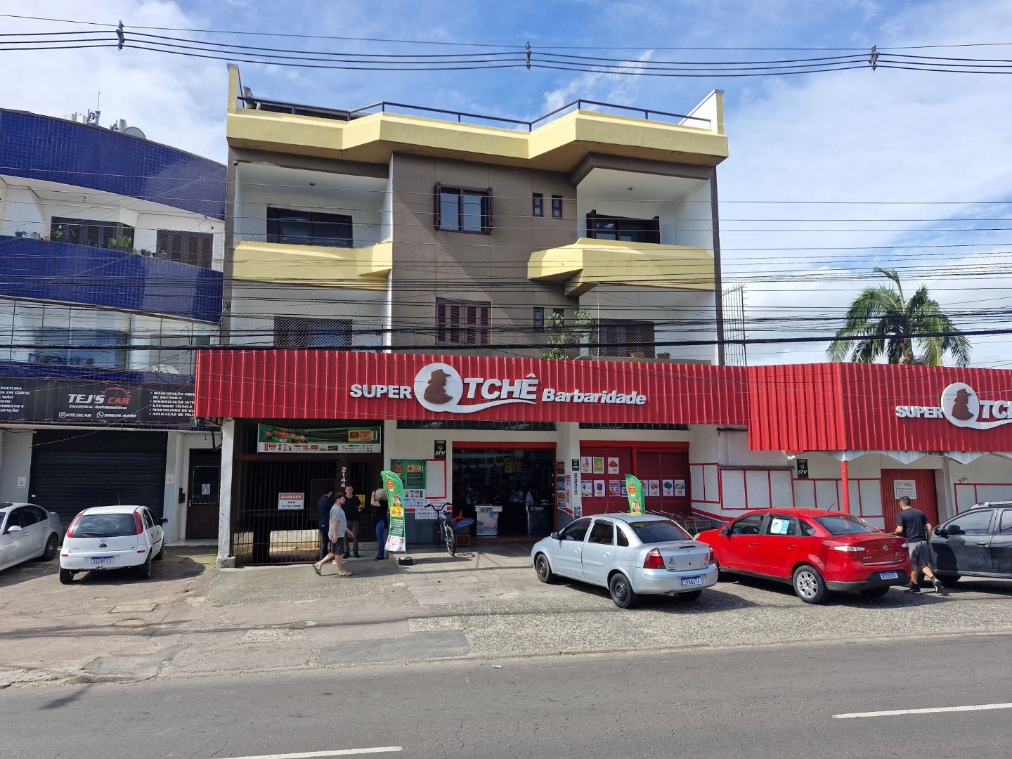 Apartamento com 3 quartos para aluguel, 200m² - Cavalhada - Porto Alegre: 