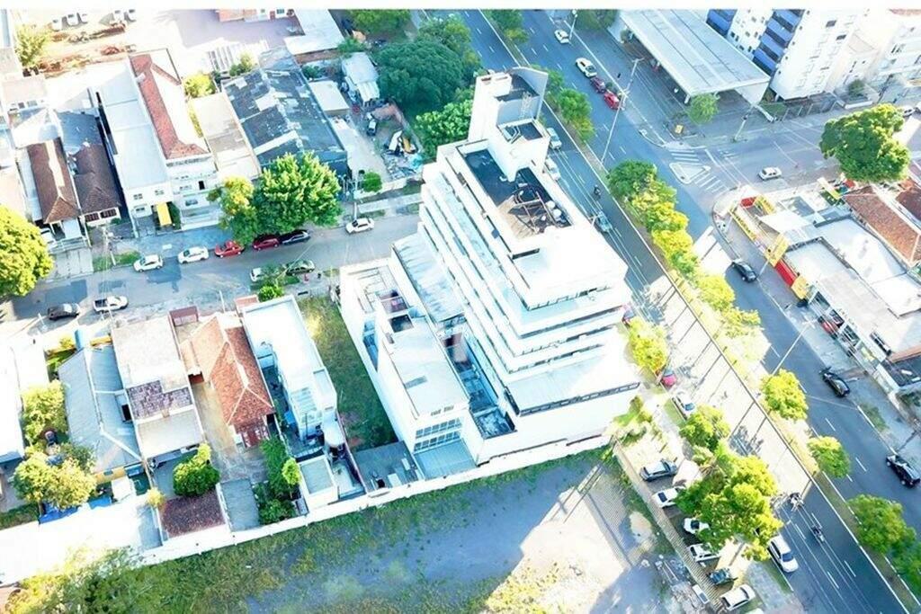 Terreno/Lote com à venda, 220m² - Santana - Porto Alegre: 