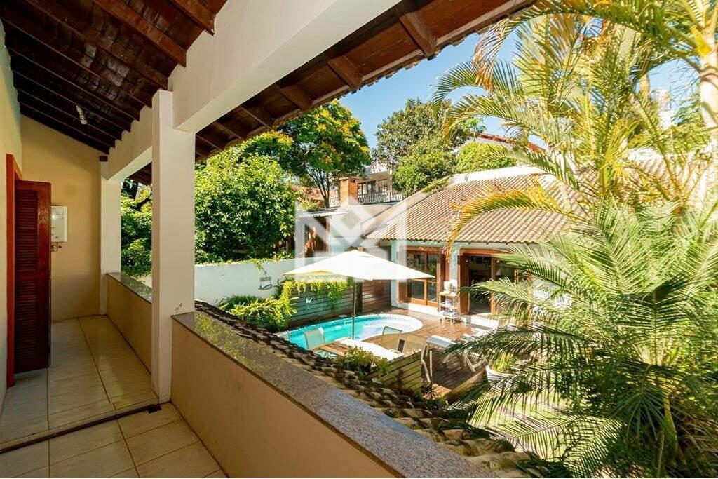 Casa com 4 quartos à venda, 575m² - Chácara das Pedras - Porto Alegre: 