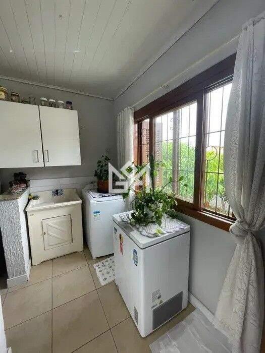 Casa com 2 quartos à venda, 139m² - Partenon - Porto Alegre: 