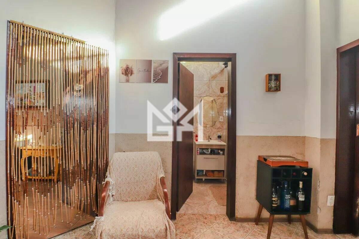 Casa com 3 quartos à venda, 120m² - Sarandi - Porto Alegre: 