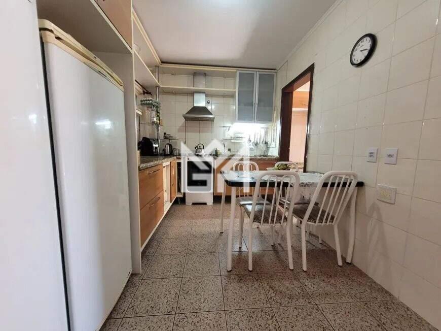 Casa com 3 quartos à venda, 349m² - Jardim Itu Sabará - Porto Alegre: 