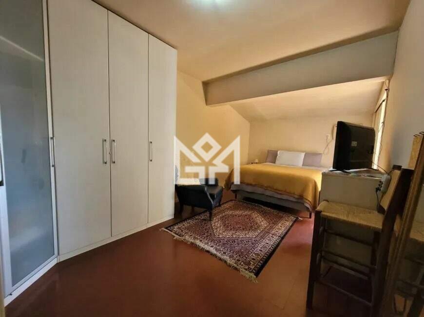 Casa com 3 quartos à venda, 349m² - Jardim Itu Sabará - Porto Alegre: 