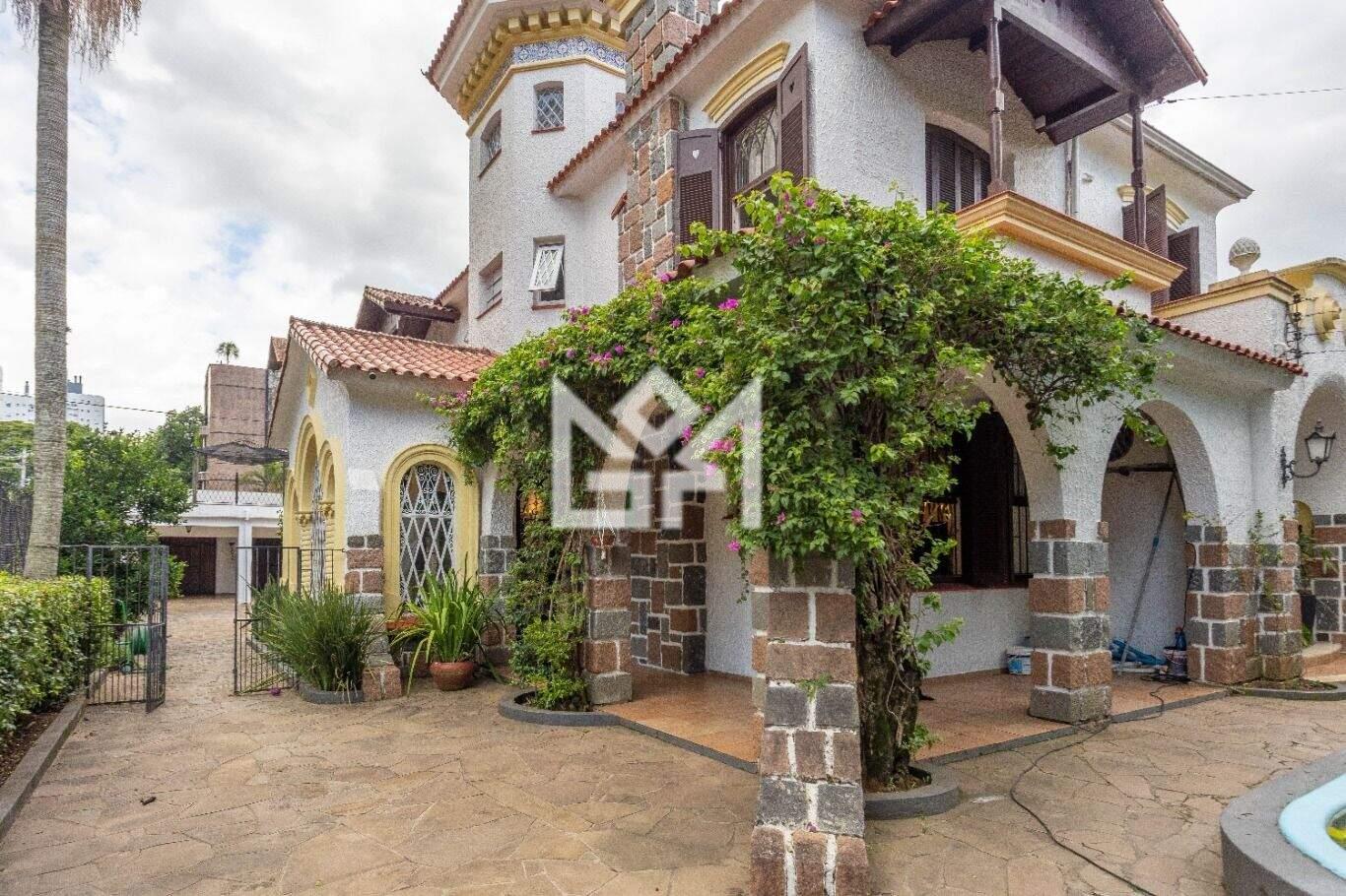 Casa com 3 quartos à venda, 750m² - Petrópolis - Porto Alegre: 