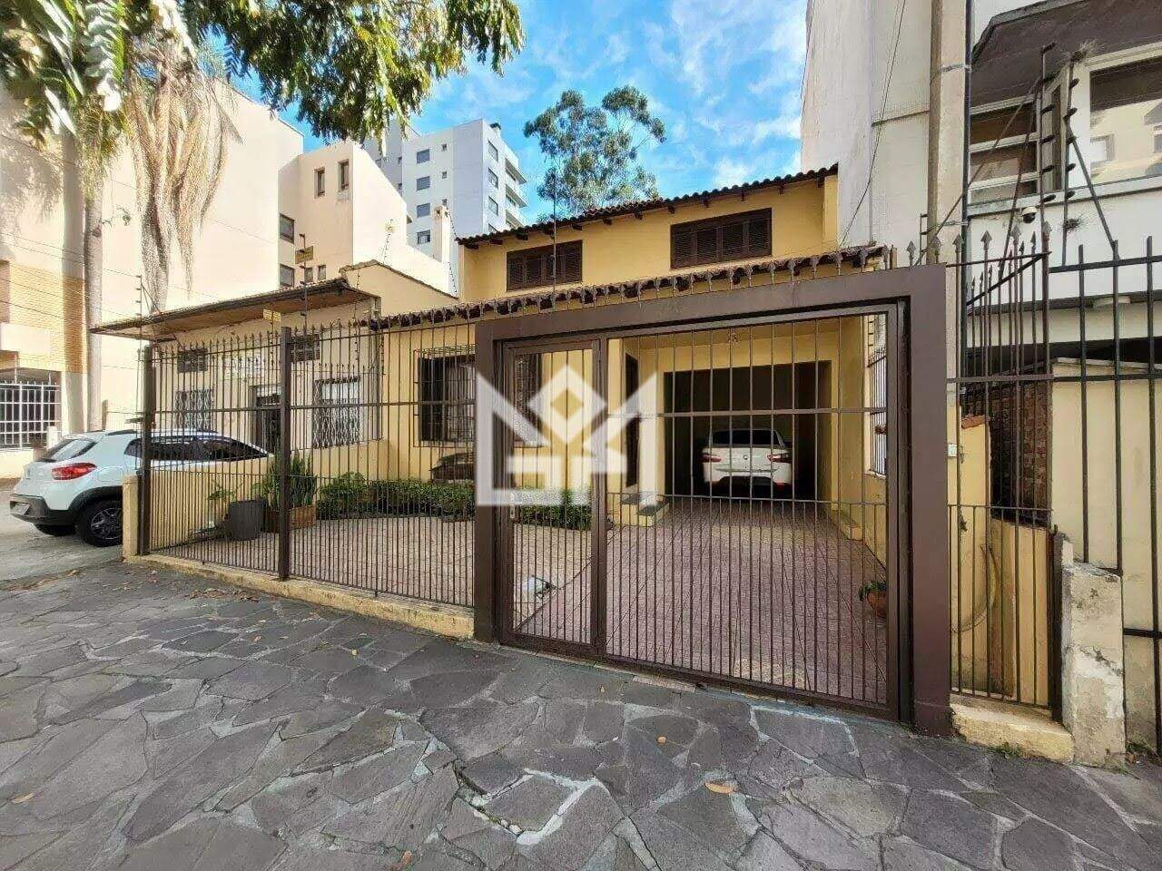 Casa com 3 quartos à venda, 200m² - Auxiliadora - Porto Alegre: 