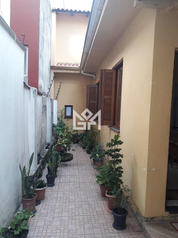 Casa com 3 quartos à venda, 200m² - Auxiliadora - Porto Alegre: 