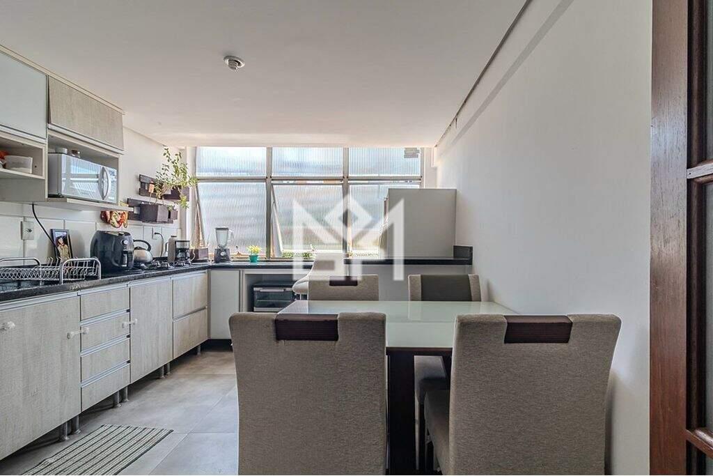 Cobertura com 2 quartos à venda, 130,93m² - Santana - Porto Alegre: 