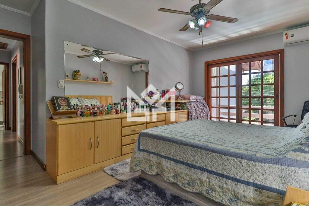 Casa com 5 quartos à venda, 325m² - Jardim Lindóia - Porto Alegre: 