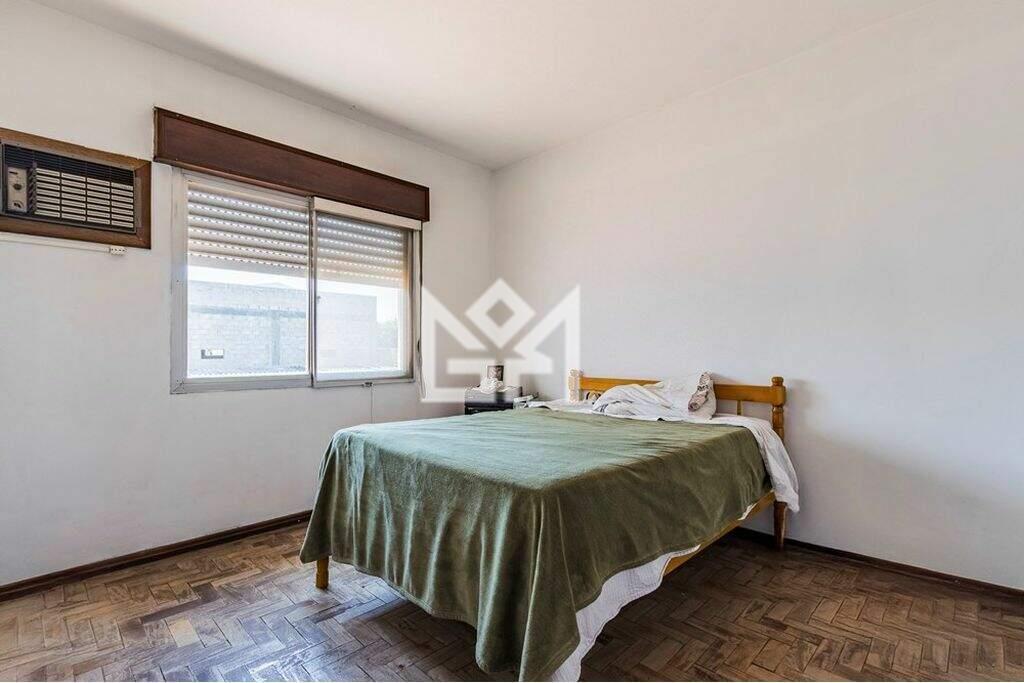 Casa com 4 quartos à venda, 300m² - Sarandi - Porto Alegre: 