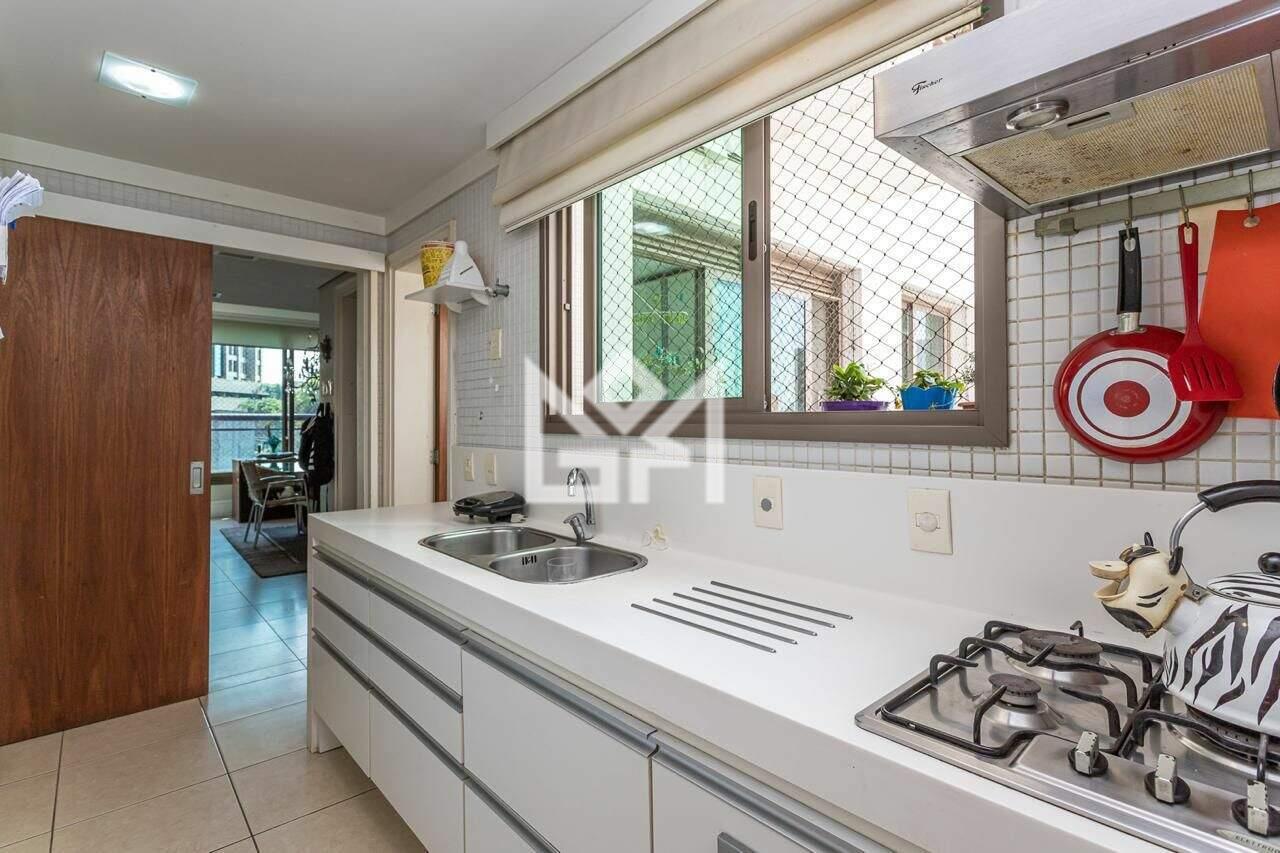 Apartamento com 3 quartos à venda, 120m² - Três Figueiras - Porto Alegre: 