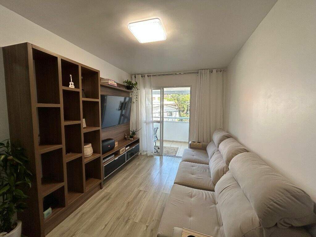 Apartamento com 3 quartos para aluguel, 79m² - Centro - Gravataí: 