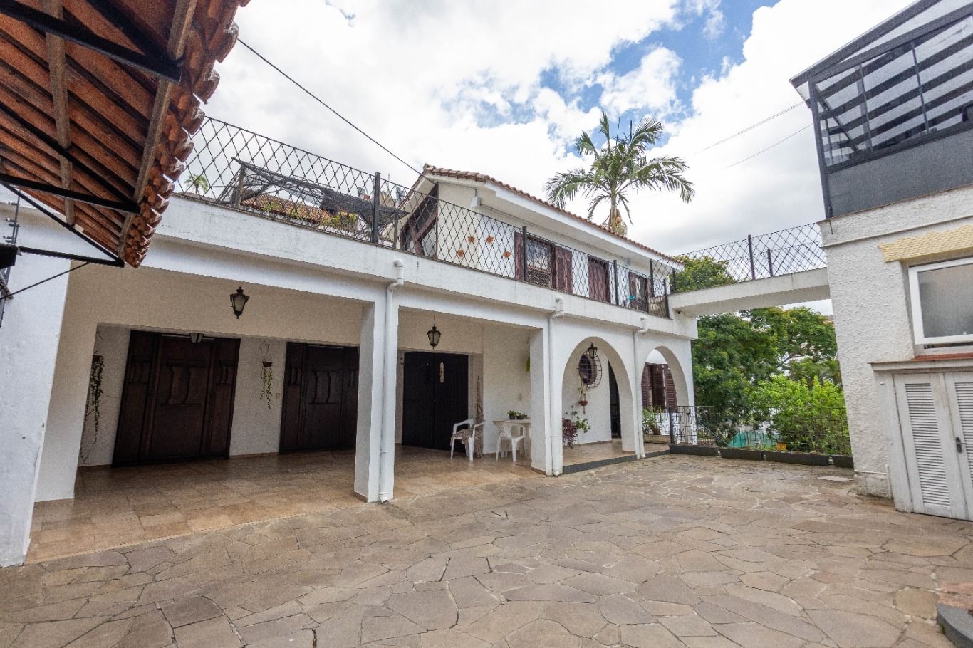 Casa com 3 quartos para aluguel, 750m² - Petrópolis - Porto Alegre: 