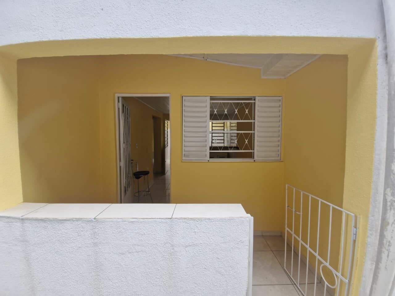 Casa com 2 quartos para aluguel, 78m² - Medianeira - Porto Alegre: 