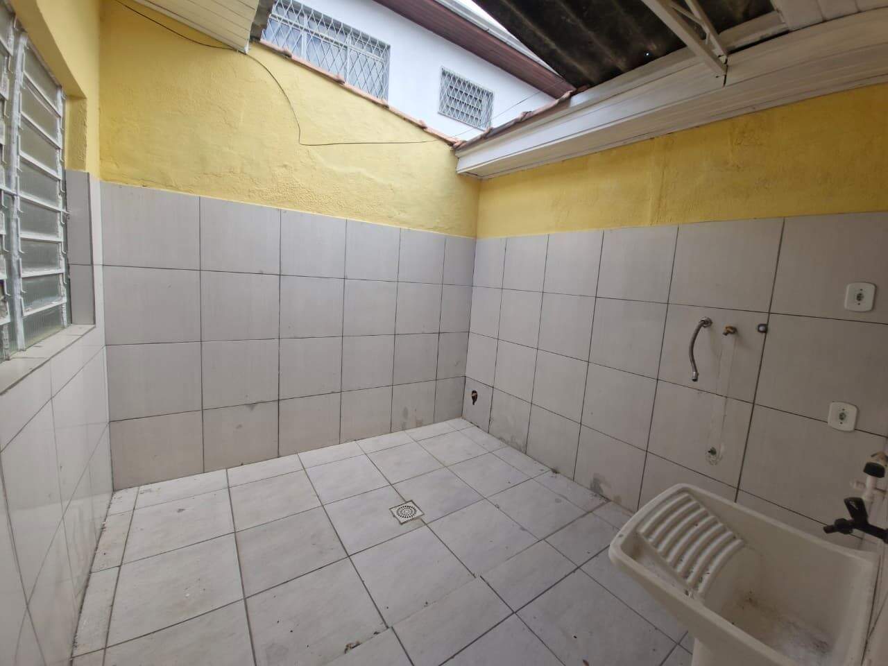 Casa com 2 quartos para aluguel, 78m² - Medianeira - Porto Alegre: 