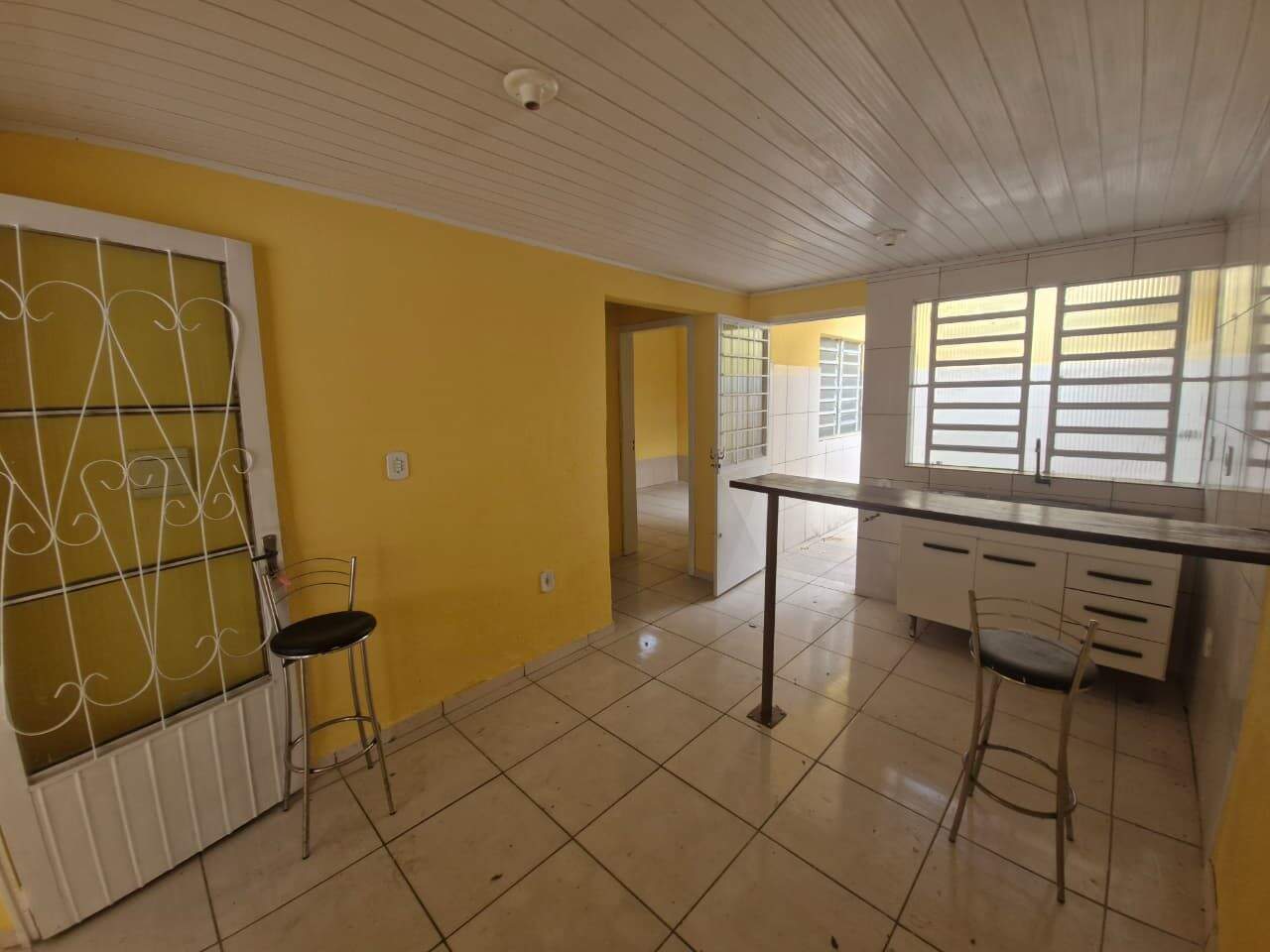 Casa com 2 quartos para aluguel, 78m² - Medianeira - Porto Alegre: 