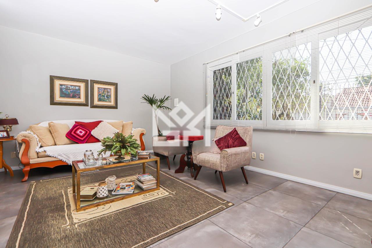 Casa com 3 quartos para aluguel, 235m² - Três Figueiras - Porto Alegre: 