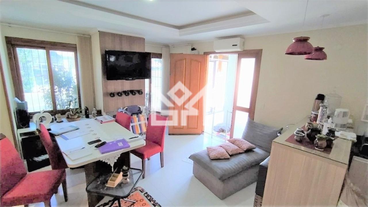 Casa com 3 quartos para aluguel, 181m² - Hípica - Porto Alegre: 