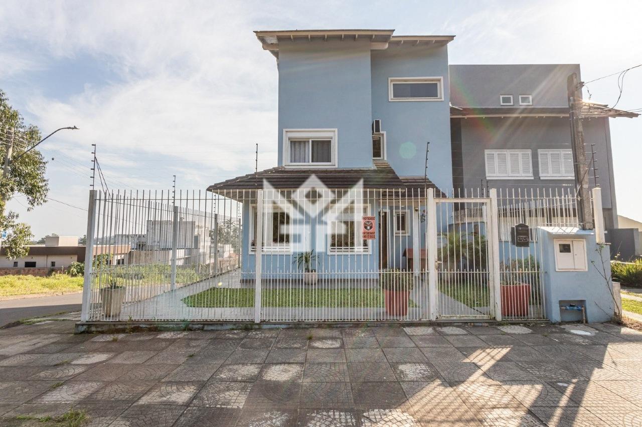 Casa com 3 quartos para aluguel, 138m² - Guarujá - Porto Alegre: 