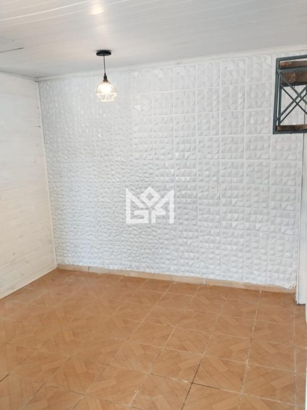 Casa com 2 quartos para aluguel, 30m² - Sarandi - Porto Alegre: 