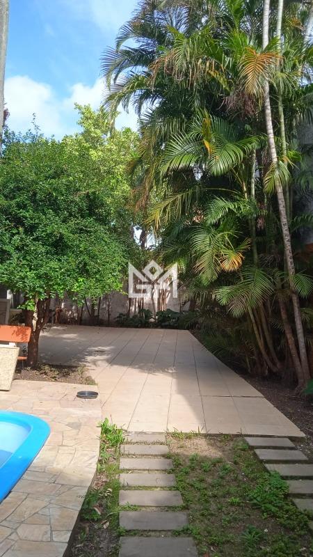 Casa com 4 quartos à venda, 252m² - Navegantes - Porto Alegre: 