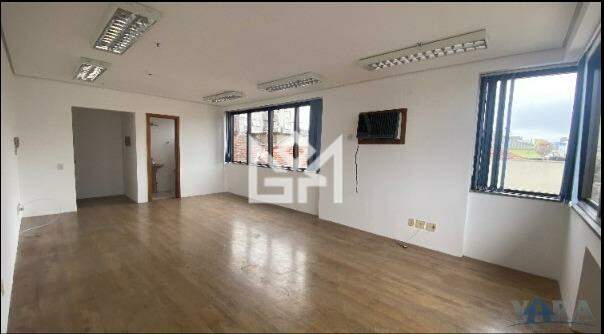 Sala/Conjunto Comercial com para aluguel, 40m² - São João - Porto Alegre: 