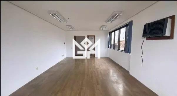 Sala/Conjunto Comercial com para aluguel, 40m² - São João - Porto Alegre: 