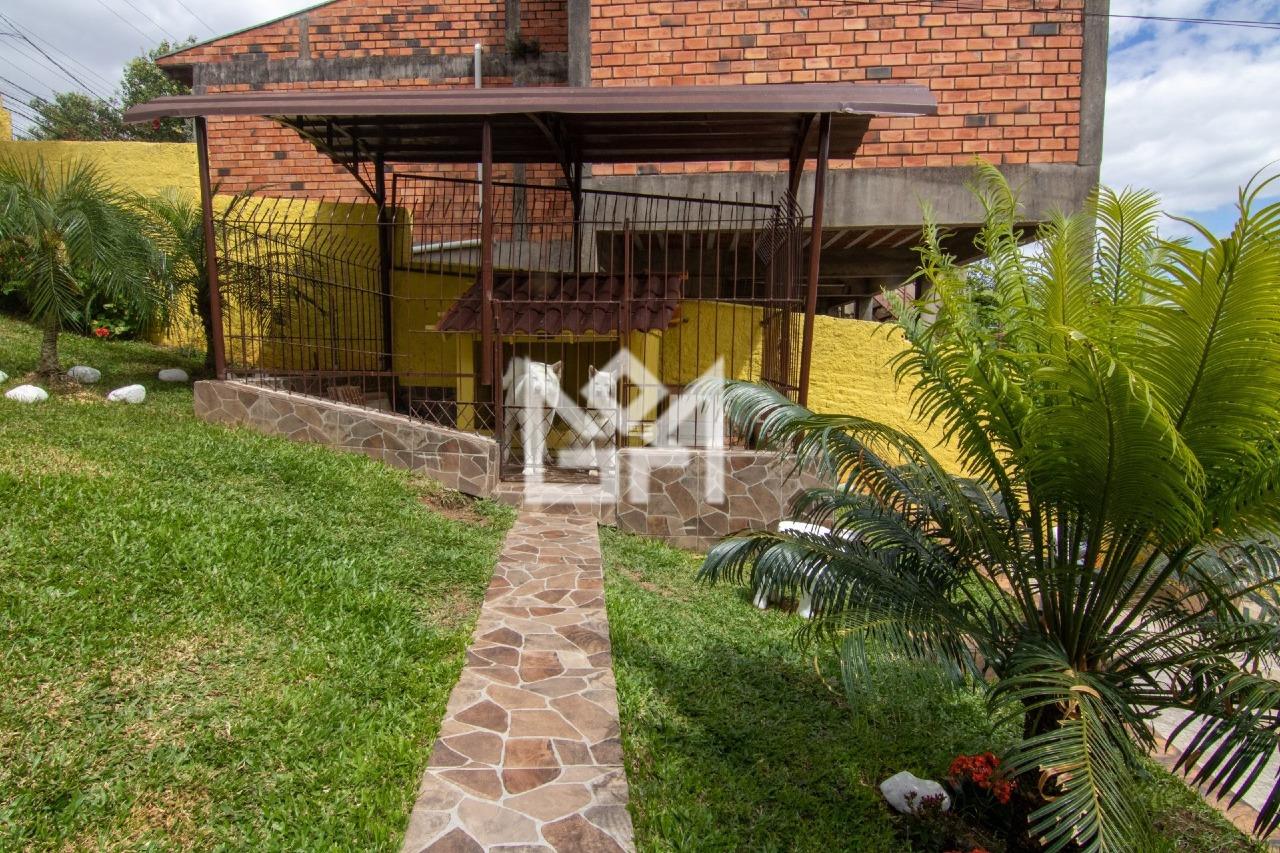Casa com 3 quartos à venda, 320m² - Partenon - Porto Alegre: 