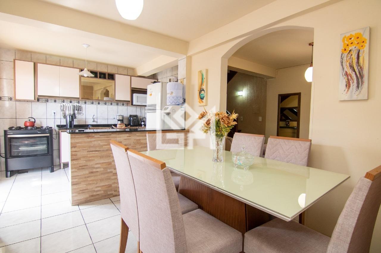 Casa com 3 quartos à venda, 320m² - Partenon - Porto Alegre: 