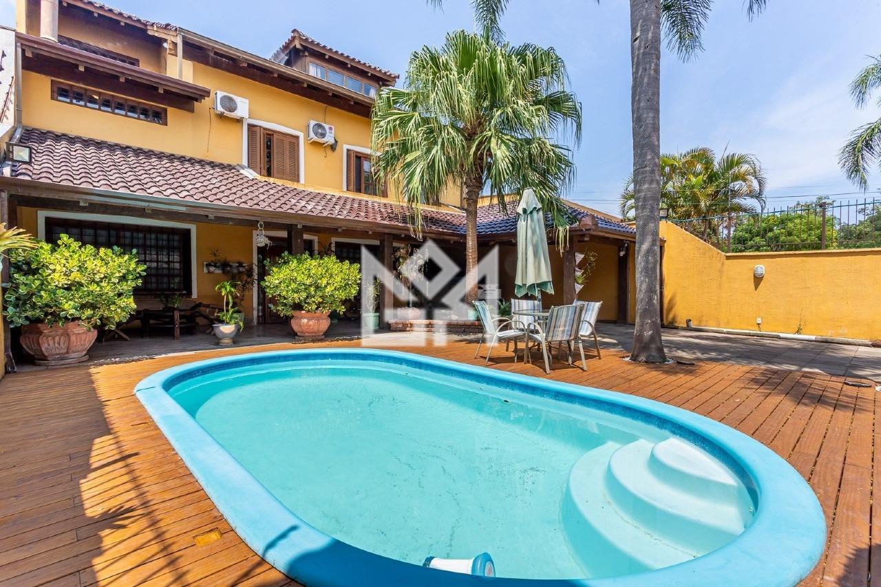 Casa com 4 quartos à venda, 328m² - Guarujá - Porto Alegre: 