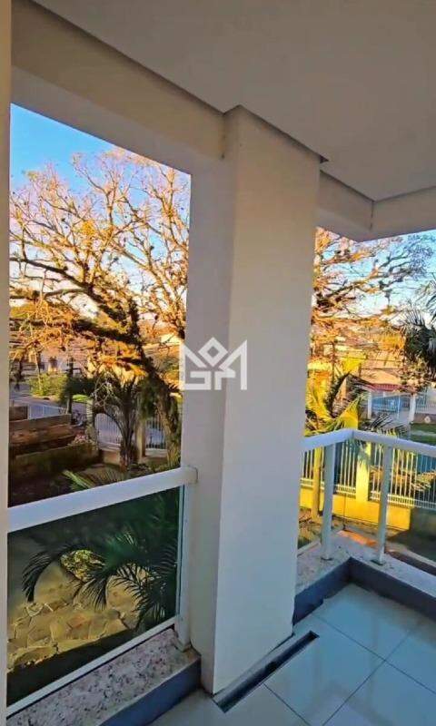 Casa com 3 quartos à venda, 354m² - Guarujá - Porto Alegre: 