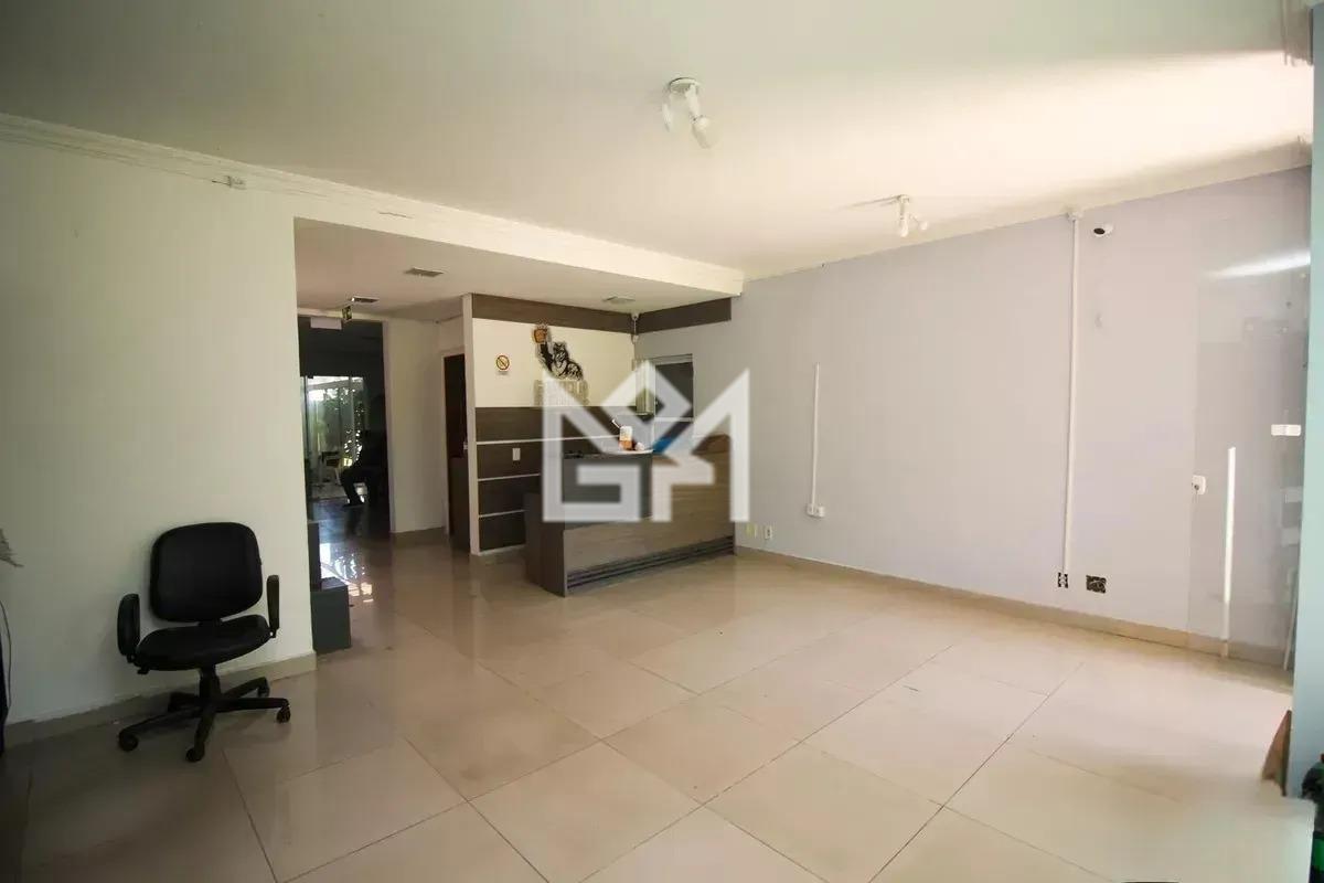 Casa com 3 quartos à venda, 265m² - Guarujá - Porto Alegre: 