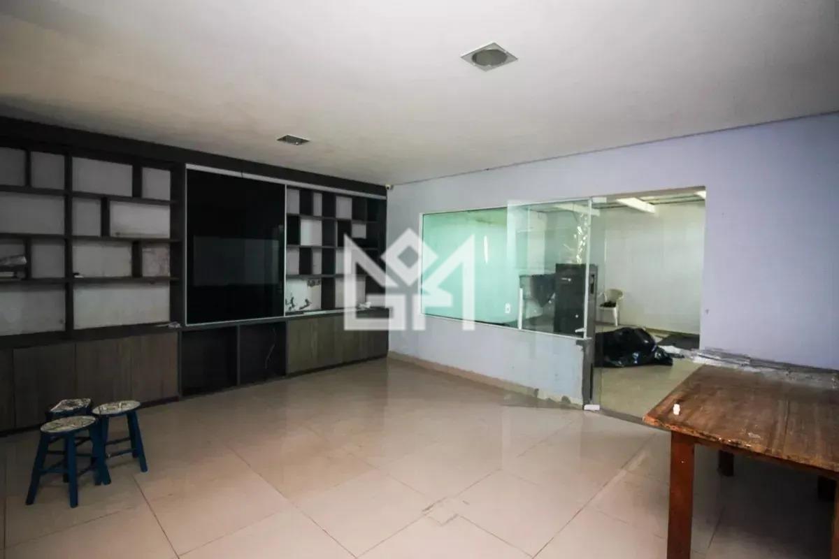 Casa com 3 quartos à venda, 265m² - Guarujá - Porto Alegre: 