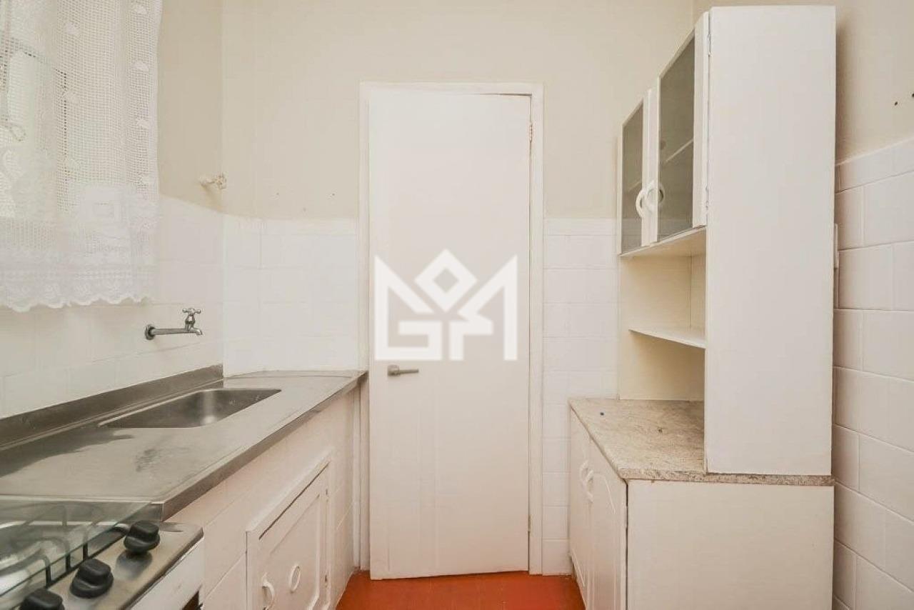 Prédio com 3 quartos à venda, 265m² - Guarujá - Porto Alegre: 