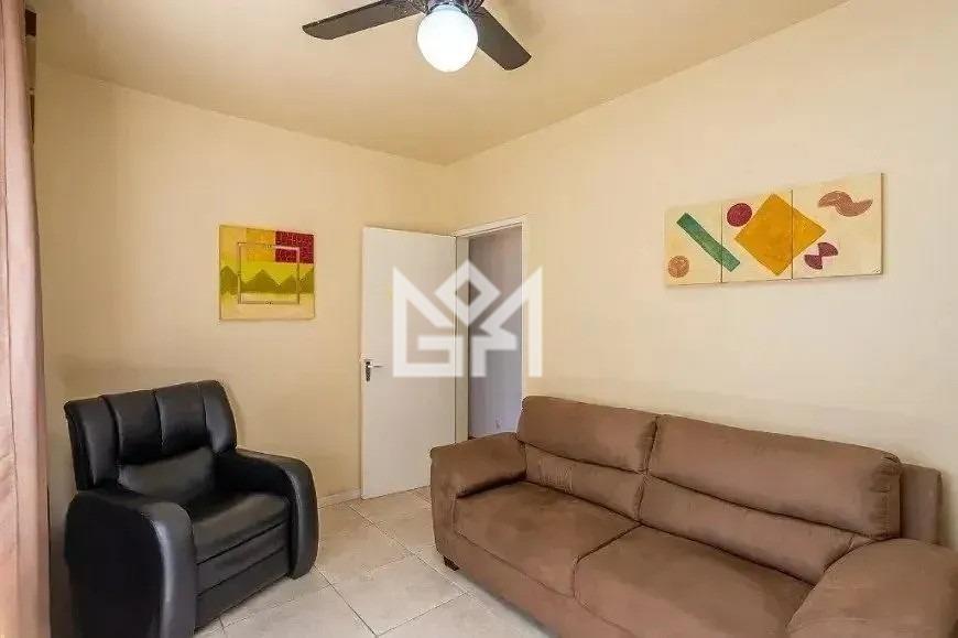 Casa com 3 quartos para aluguel, 166m² - Jardim Sabará - Porto Alegre: 
