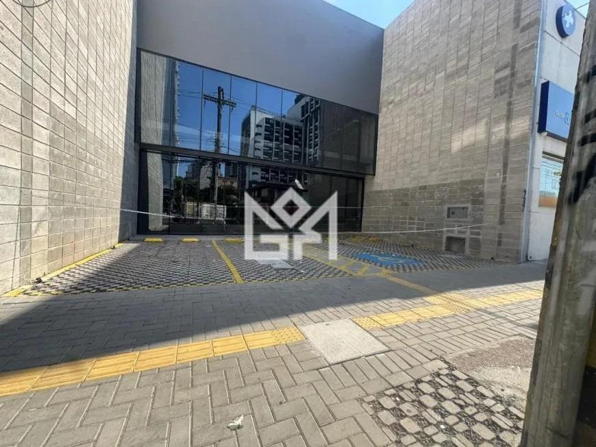 Loja com para aluguel, 217m² - Santa Cecília - Porto Alegre: 