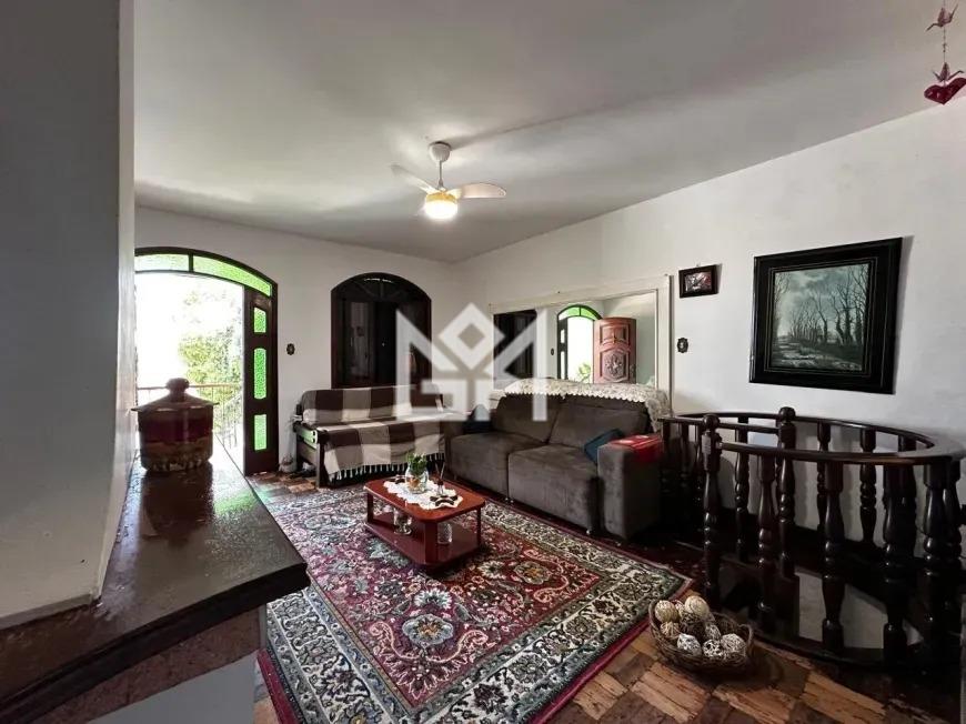 Casa com 3 quartos para aluguel, 311m² - Tristeza - Porto Alegre: 