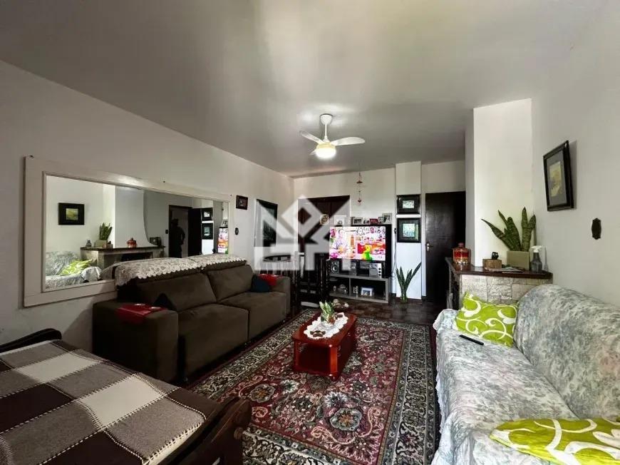 Casa com 3 quartos para aluguel, 311m² - Tristeza - Porto Alegre: 