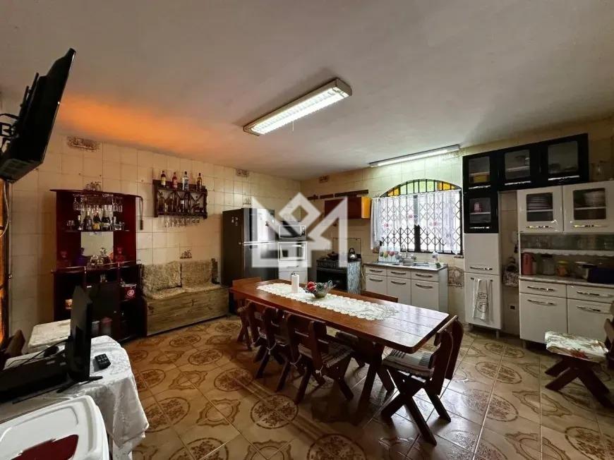 Casa com 3 quartos para aluguel, 311m² - Tristeza - Porto Alegre: 