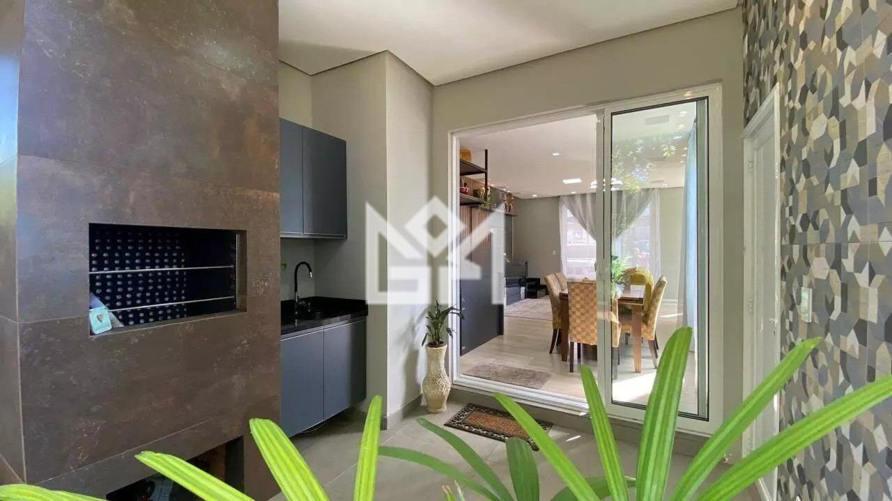 Casa com 3 quartos à venda, 156m² - Jansen - Gravataí: 