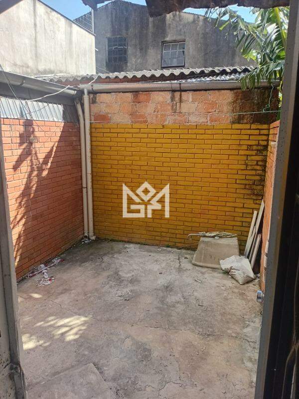 Studio/Loft/Kitnet com 1 quarto para aluguel, 70m² - Floresta - Porto Alegre: 