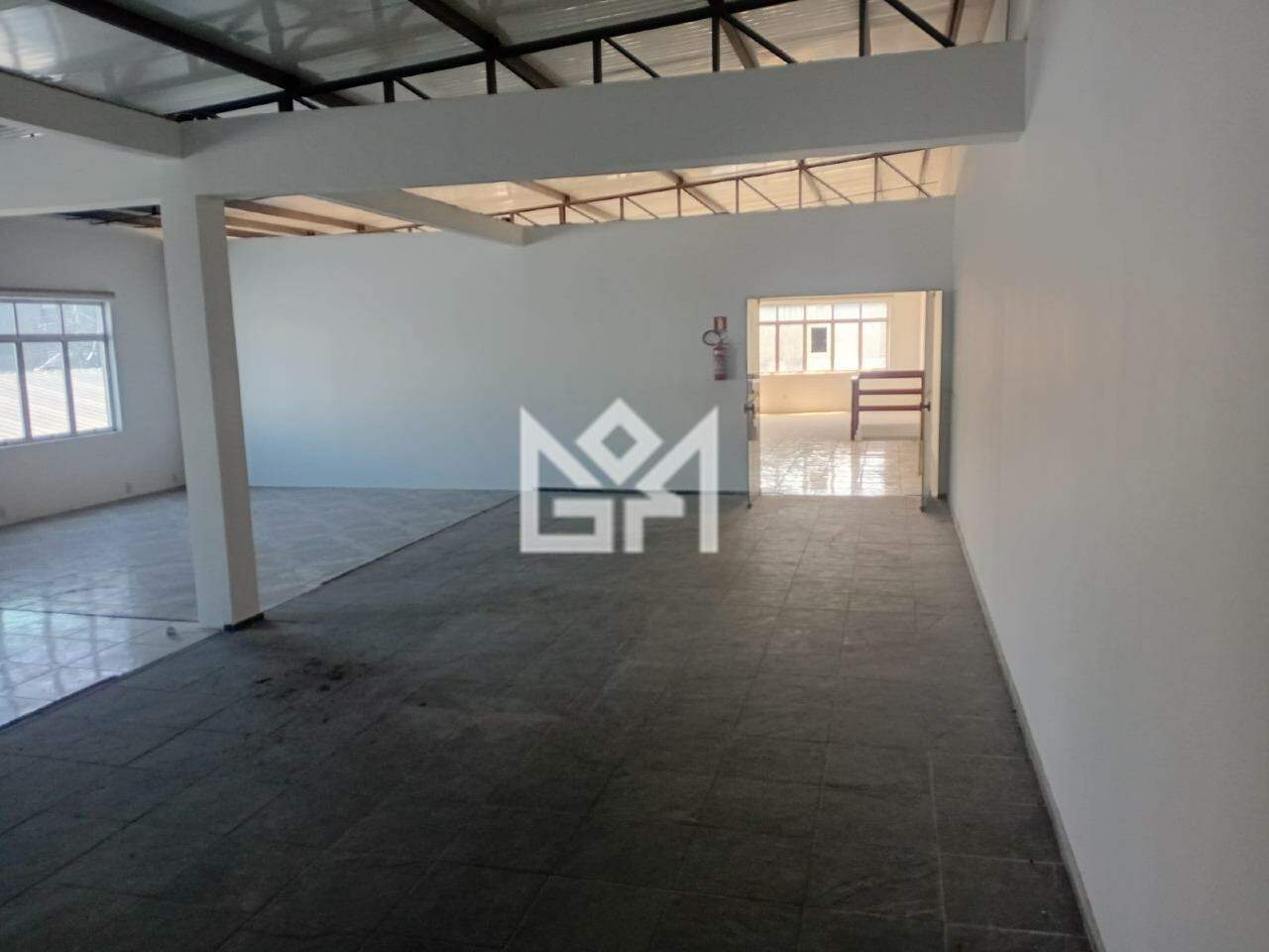 Sala/Conjunto Comercial com 2 quartos para aluguel, 630m² - Bom Jesus - Porto Alegre: 