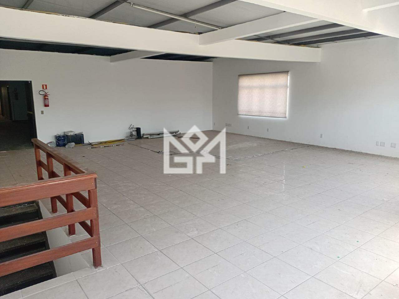 Sala/Conjunto Comercial com 2 quartos para aluguel, 630m² - Bom Jesus - Porto Alegre: 