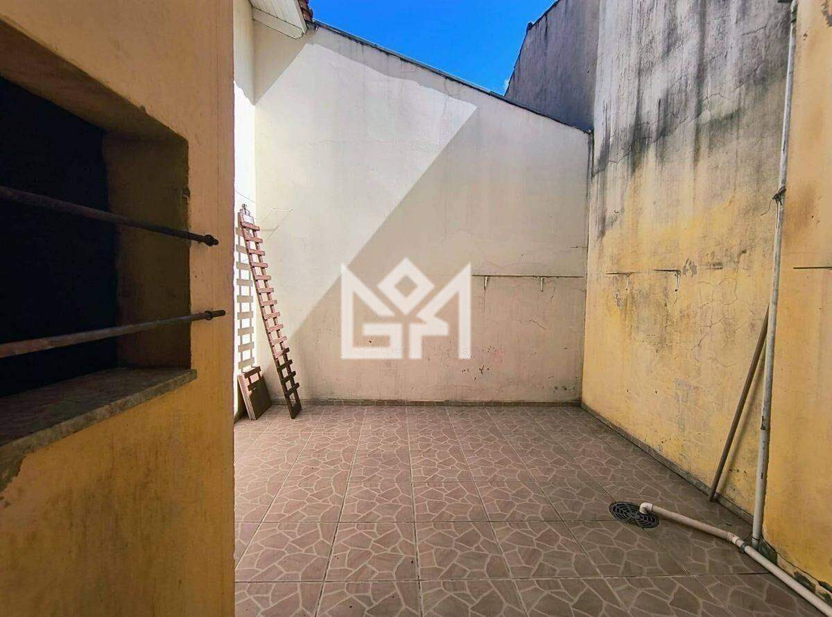 Casa com 2 quartos para aluguel, 61m² - Girassol - Gravataí: 