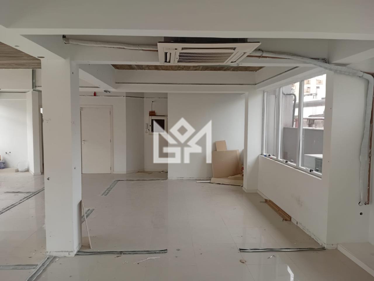 Sala/Conjunto Comercial com para aluguel, 150m² - Petrópolis - Porto Alegre: 
