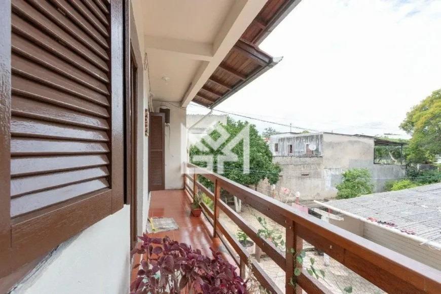 Casa com 3 quartos à venda, 244m² - Nonoai - Porto Alegre: 