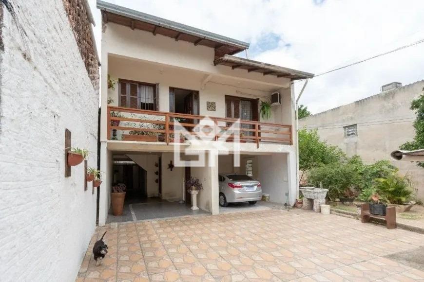Casa com 3 quartos à venda, 244m² - Nonoai - Porto Alegre: 