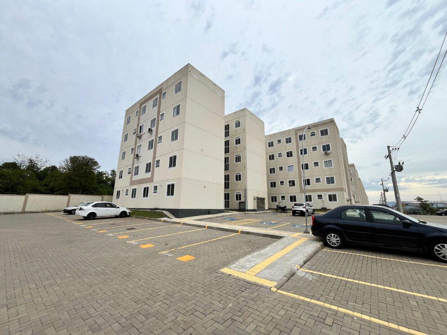 Apartamento com 2 quartos para aluguel, 45m² - Dona Mercedes - Gravataí: 