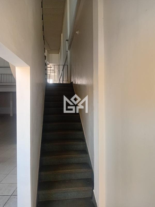 Pavilhão/Galpão/Depósito/Armazém com para aluguel, 500m² - Sarandi - Porto Alegre: 