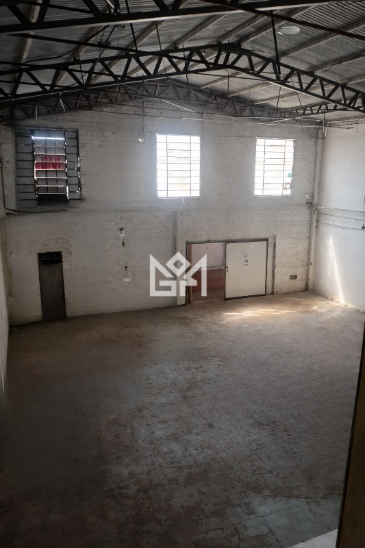 Pavilhão/Galpão/Depósito/Armazém com para aluguel, 278m² - Sarandi - Porto Alegre: 