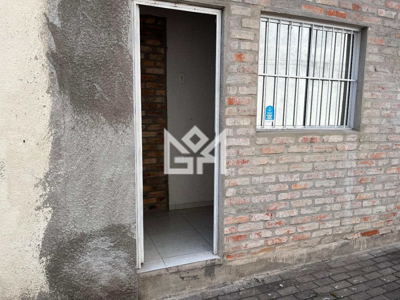 Pavilhão/Galpão/Depósito/Armazém com para aluguel, 484m² - Azenha - Porto Alegre: 